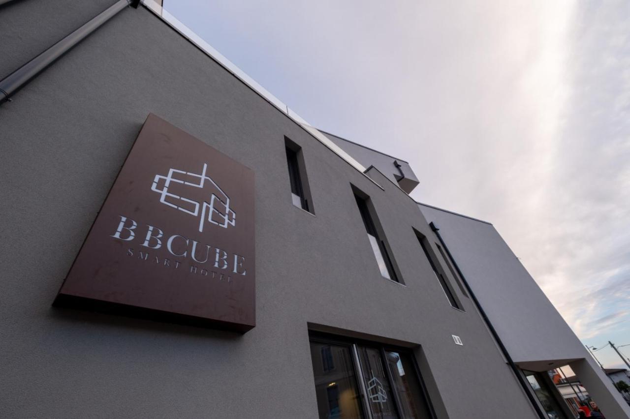 Bbcube Hotel Porto Viro Kültér fotó
