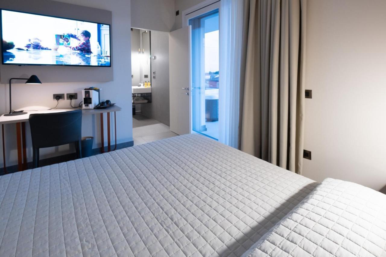 Bbcube Hotel Porto Viro Kültér fotó